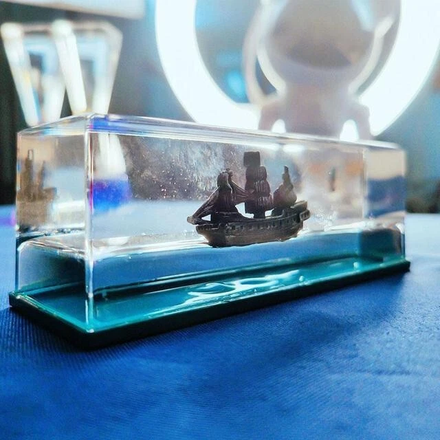 Ghost Ship Black Pearl Ship In A Bottle - Mystical Liquid Drift Bottle Foto 2 de 4