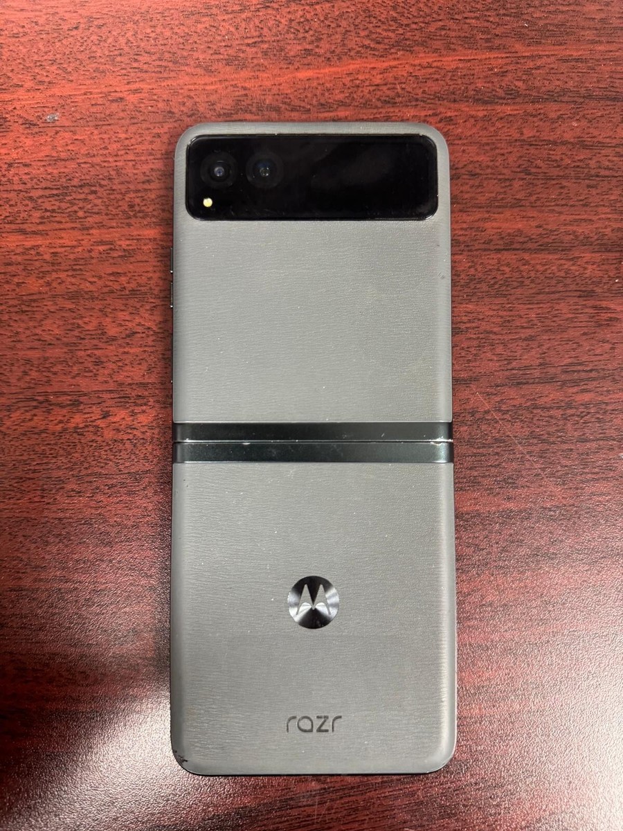 Motorola Razr 2023 128GB – Grigio, Sbloccato, Snapdragon 765G, Android – Usato In Condizioni 7/10 - 6