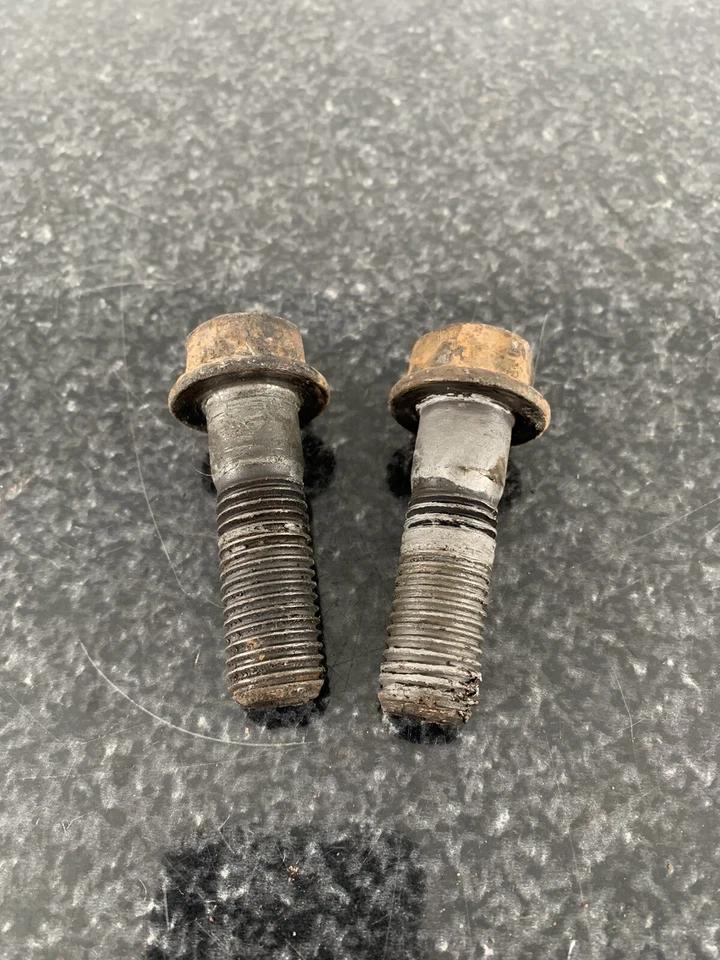 FORD F250 F350 1992-1997 PINZA DE FRENO DELANTERA SOPORTE PERNOS OEM Foto 4 de 4