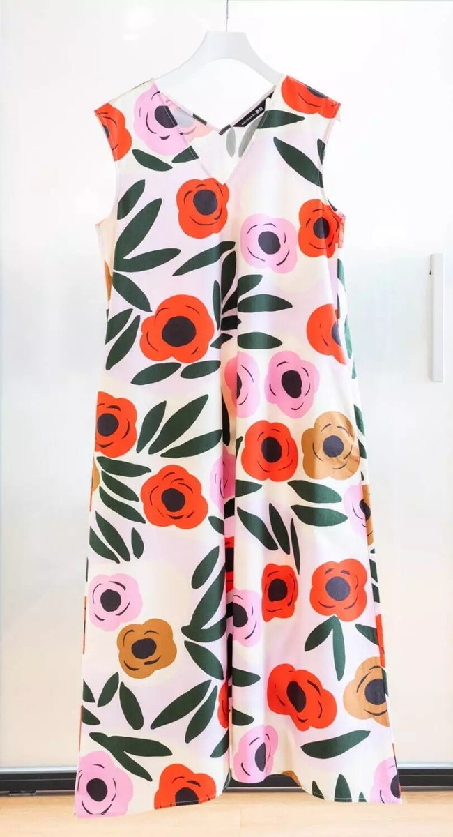 UNIQLO x Marimekko V-Neck Flared Dress Cotton pockets sleeveless summer Japan | eBay UNIQLO x Marimekko V-Neck Flared Dress Cotton pockets sleeveless summer Japan | eBay