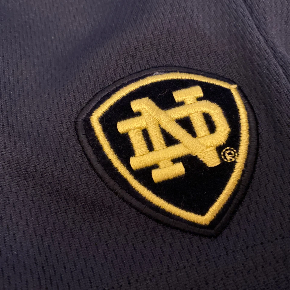 Pantalones Cortos de Baloncesto Adidas Notre Dame EQUIPO Malla Bordada Cordón, Juveniles S Foto 2 de 4