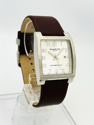 Kenneth Cole Men display picture 3