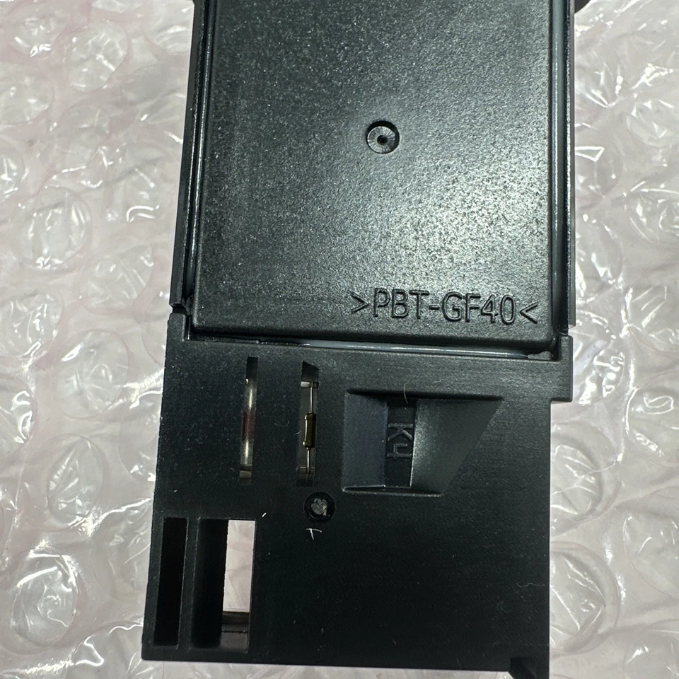 大众气流传感器日立 MAF0012 适用于精选福特水星马自达林肯  — 第 2/4 张图片