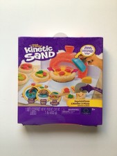 Kinetic Sand Squish Pizza Set - Customize Your Own Magically Rising Pizza Age 5 