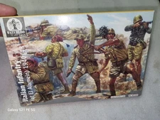 Waterloo WW II Italian Infantry Soldier Figures El Alamein 1/32 #AP016