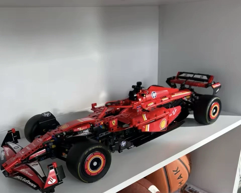 Technic Monoposto F1 Ferrari SF-24 Modello di Auto Formula1 NO SCATOLA - Immagine 3 di 4