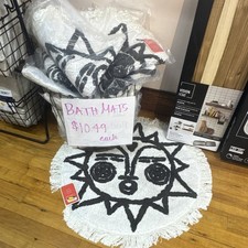 Opalhouse Jungalow Sun Face Round Bath Rug 24  Fringe 100 Cotton NEW