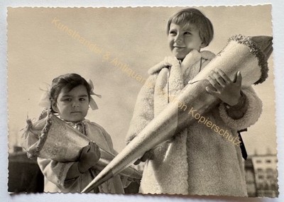 orig. Photo postcard children child around 1960 school bag enrolment