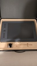 Wacom Intuos Pro Medium PTH-651 Graphics Tablet No Pen Included