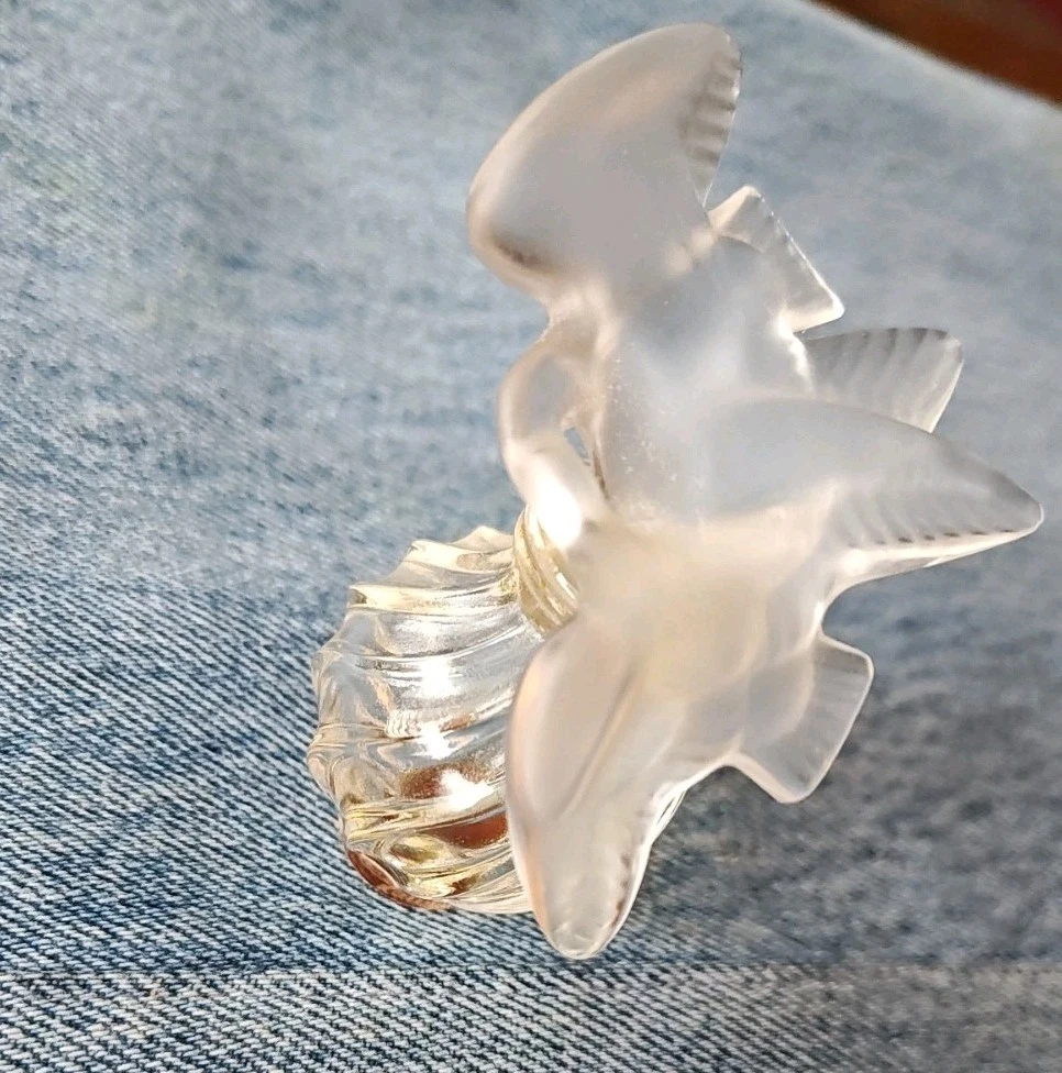 Nina Ricci Lalique In Collectible Decorative Glass & Crystal