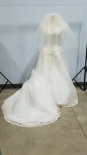 Private Label by G gorgeous wedding dress size 16