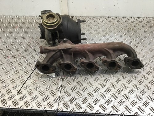 Turbolader Volvo V70 II Kombi (P26) 2.4 D5 120kW 163PS 8653146 - Bild 3 von 4