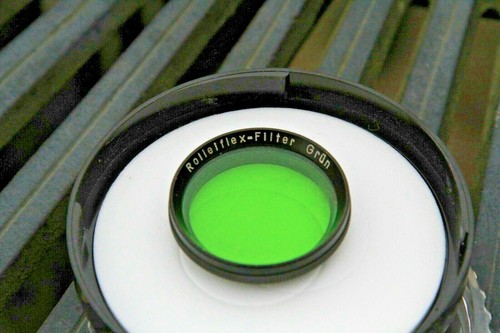 ROLLEIFLEX GREEN FILTER .Genuine 28.5mm. Push on. - Picture 3 of 5