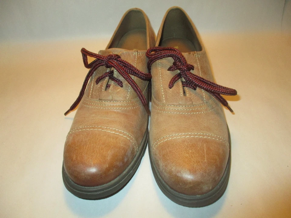 Oxfords femininos Sorel 2232-286 biqueira de couro marrom claro com cadarço 12 acolchoados - Imagem 3 de 4