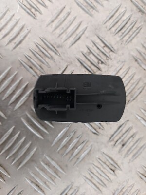 Bouton Lève-vitre Avant Gauche Pour OPEL Corsa - Neuf, Référence EWS-PL-016 / 13258521