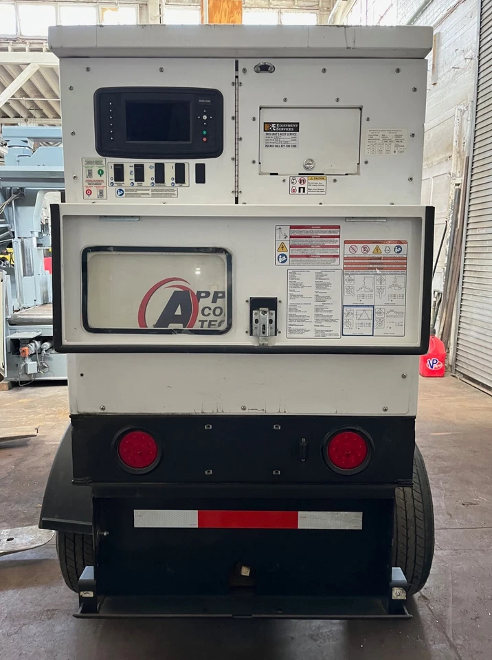 2015 Generac MMG25IF4 gerador diesel móvel 1301 horas - Imagem 2 de 4