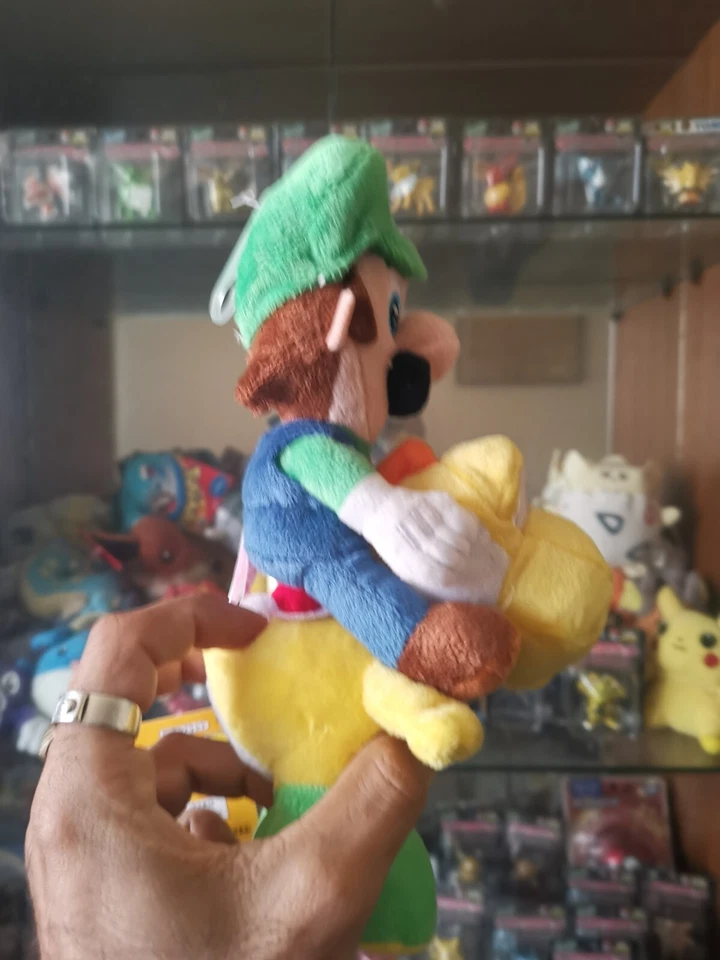 Peluche de juguete suave oficial NINTENDO SANEI 2007 Super Mario Bros LUIGI YOSHI 9" NUEVO CON ETIQUETAS  Foto 3 de 4