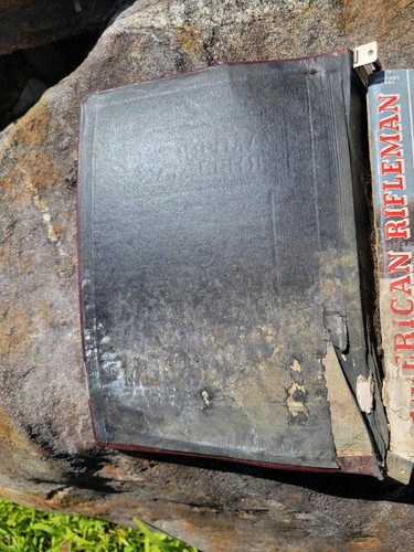 THE AMERICAN RIFLEMAN MAGAZINE LOT-1951-12 ISSUES-BOUND IN NRA OF AMERICA BINDER - Picture 7 of 16