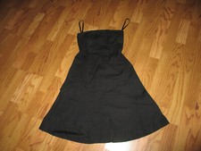 Little Black Dress~Sleeveless~GAP Brand~Ladies~Size 1~Shelf Bra~Pre-Owned