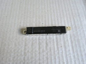Original Audi Q3 8U Antennenverstärker A23804 8u0035225b