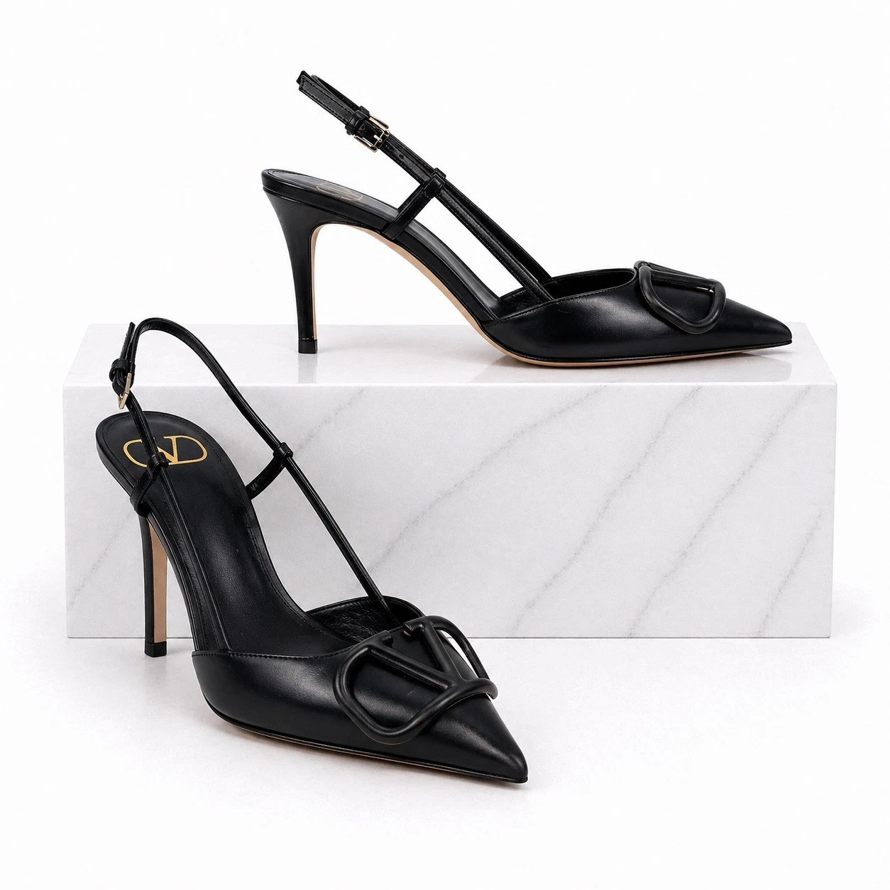 Valentino — Valentino Garavani V Logo Calfskin 80mm Slingback Pump Black Women Size 36