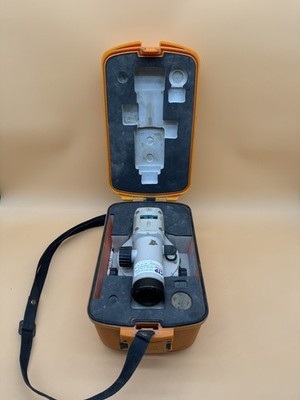 NIKON AC-2S Automatic Level Tool With Hard Carrying Case