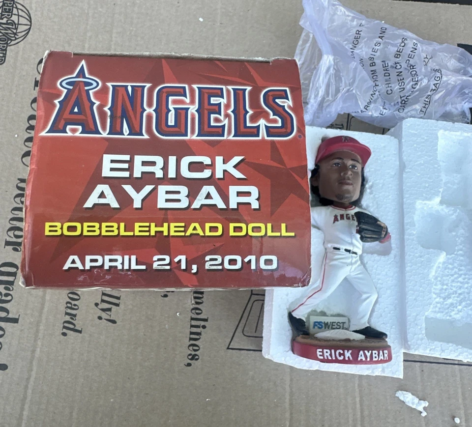 ANAHEIM ANGELS ~ BÉISBOL ~ ERICK AYBAR ~ PROMOCIÓN 21 DE ABRIL DE 2010 ~ BOBBLEHEAD Foto 4 de 4