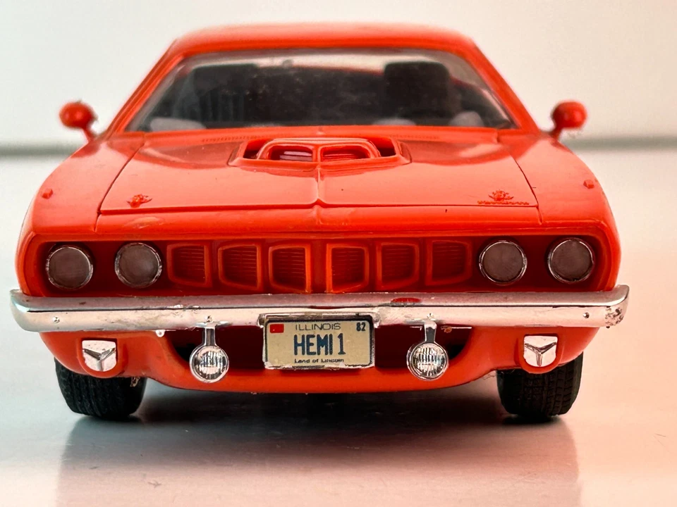 Monogram 1971 Plymouth Barracuda Model Kit, Original Issue - Image 4 of 4