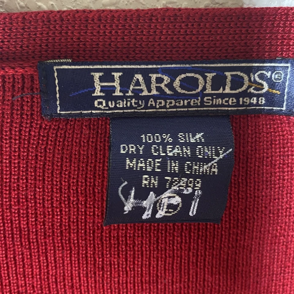 Cárdigan suéter Harolds de seda con botones para mujer grande rojo Foto 2 de 4