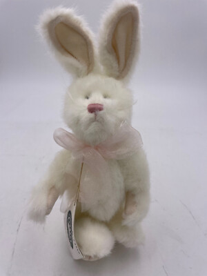 Boyds Bear Plush -  Fluffie Bunnyhop 8'' - #522700-01