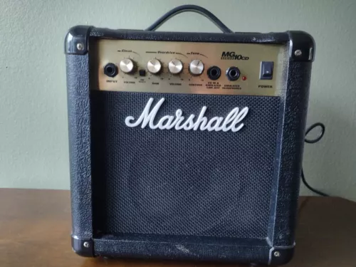 Marshall MG10CD Series Practice Guitar Amp 40-Watt Amplifier