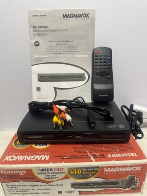 Magnavox TB100MW9 DTV Digital To Analog Converter With Remote, Cables , Box Used