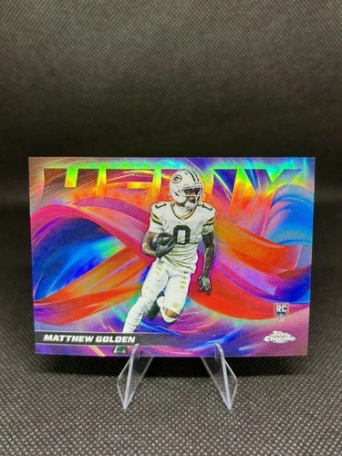 2025 Topps Chrome Matthew Golden Base (RAW)