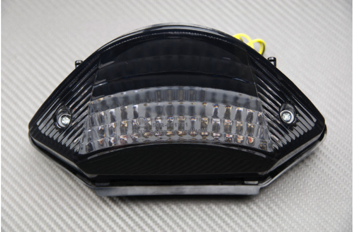 Feu LED fumé Honda Hornet 600 pour vos sorties nocturnes et balades de week-end