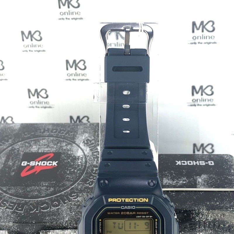 時計 CASIO G-SHOCK DW-5600RB-2JF CASIO G-Shock Square 'Blue' DW-5600RB-2