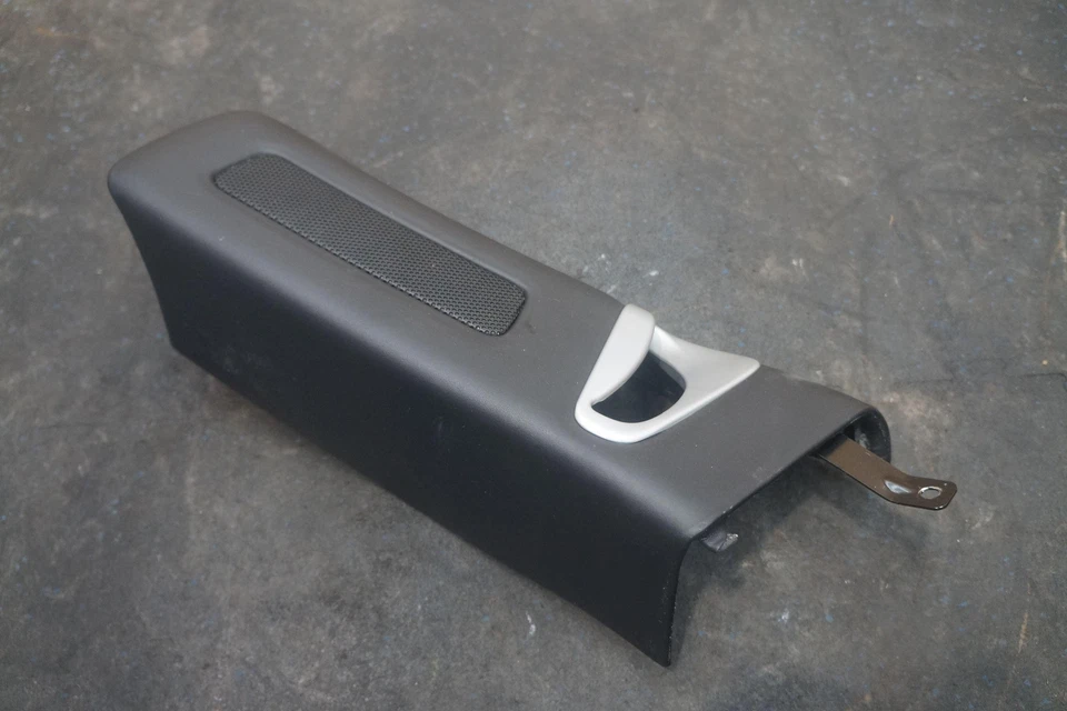 Panel interior pilar B superior izquierdo cuero negro OEM Ferrari FF 2014 Foto 2 de 4