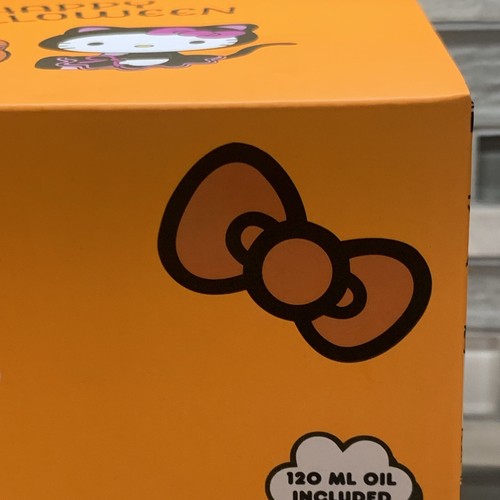 New Hello Kitty Face In Witch Hat Halloween Ceramic Reed Diffuser Vanilla In Box - Picture 5 of 10