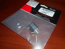NEW - Genuine Fender Fishman Output Jack, With Hardware, #005-6055-049