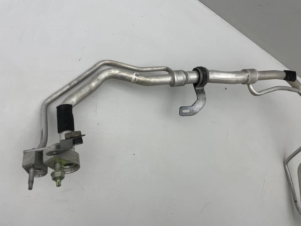 Ford Fusion 2016 aire acondicionado doble línea manguera OEM Foto 3 de 4