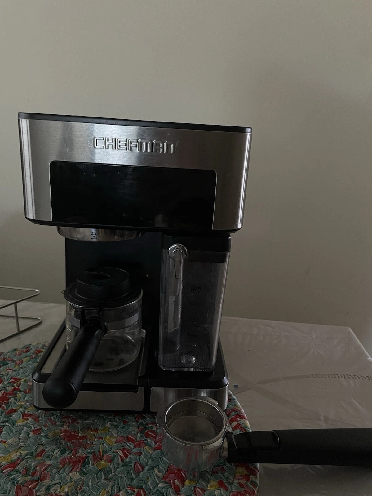 Chefman 6-in-1 Espresso & Cappuccino Machine – Matte Black