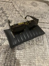 EXCELLENT Victoria Beckham Sunglasses