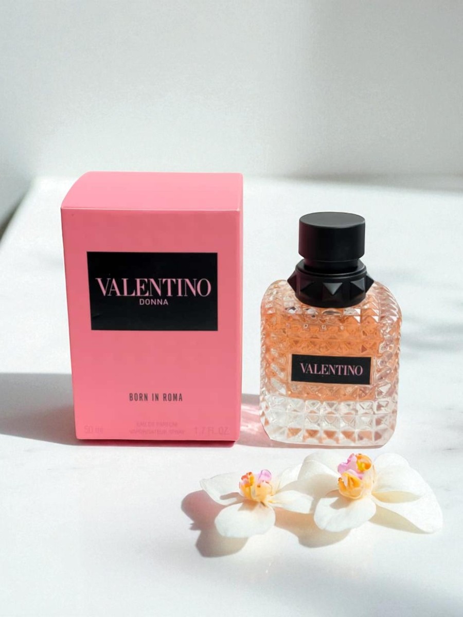 Donna Born in Roma By Valentino 1.7 oz / 50 ml Eau de Parfum For