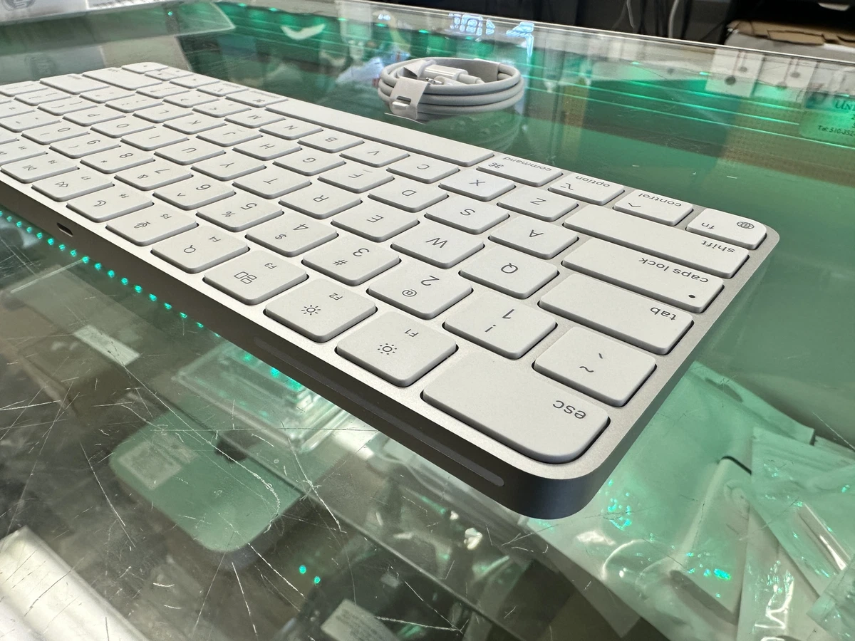 Genuine Apple Magic Keyboard with Touch ID for m1/m2 Macs White