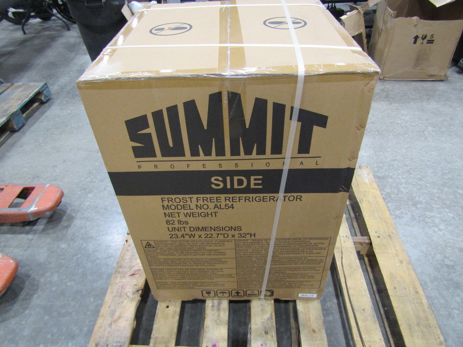 Summit 24in Freestanding or BuiltIn Refrigerator AL54 Stainless