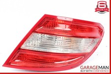 08-11 Mercedes W204 C350 C63 AMG Limousine Hinter Rechts Seite R&uuml;cklicht Lampe