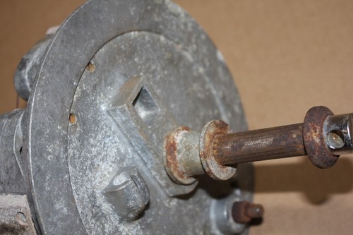 GENUINE ORIGINAL JAWA 350 360 MOTORCYCLE FRONT BRAKE HUB & BRAKE SHOES NOS NEW - Picture 4 of 18