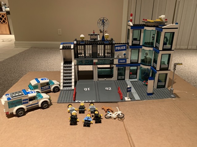 lego city police station sale