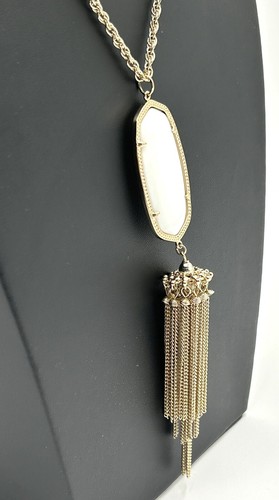 Kendra Scott Rayne Tassel Necklace in White/Ivory Set In Gold Plating - Picture 3 of 9