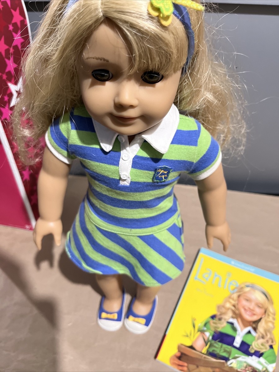 Amazon.com: THE QUEEN Lanie Retired American Girl Doll with Dog display picture 1