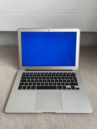 Apple MacBook Air 13" A1466 2017 2.2GHz Intel i7 8GB RAM 256GB SSD - Picture 5 of 14